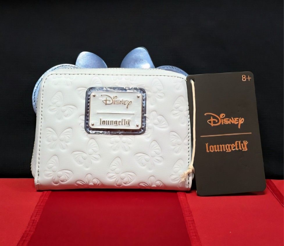🤍Loungefly Disney Minnie Mouse Blue Butterfly Zip Wallet (New With Tags)