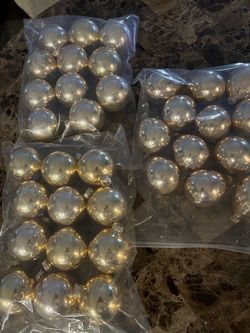 35 Christmas Ornaments