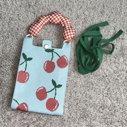 Mini knit bag