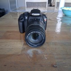 Canon Rebel T5 With 55-250mm Lens(used)