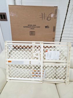 NEW!!! Toddleroo by North States Baby Gate Supergate Ergo 26 to 42 Inches Wide - 26 Inches Tall - Ivory