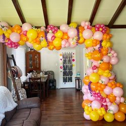 Balloon Garland 