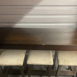 BEST OFFER !Table And Stools/ Charging Ports On End