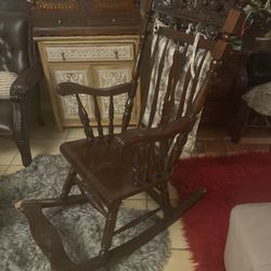 Colonial Style RocKing Chair From Indonesia
