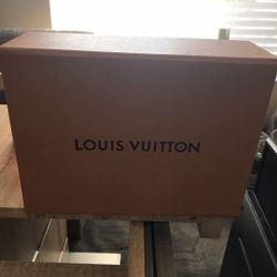 LV BOX