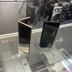 Samsung Galaxy Z Fold2 5G Unlocked, Special Offers 
