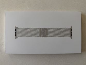 ~ BRAND NEW MEDIUM TITANIUM MILANESE LOOP APPLE GENUINE OEM BAND ~