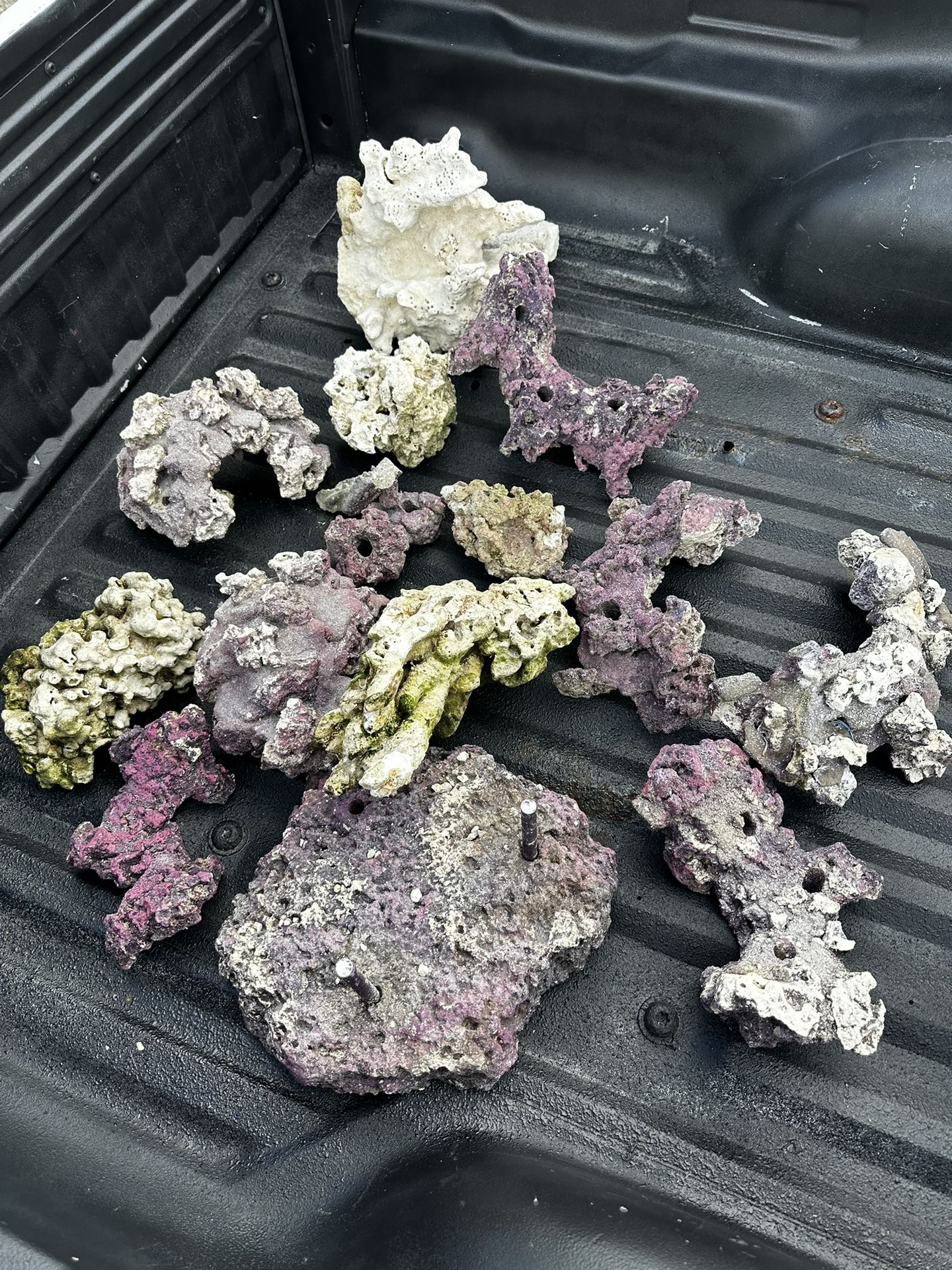 salt water aquarium rock assortment
