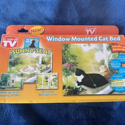 SUNNYSEAT WINDOW MOUNTED CAT BED
