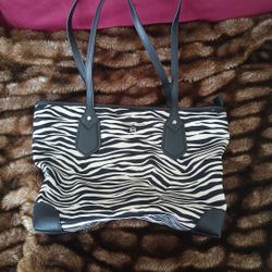 Michael Kors ZEBRA PRINT PURSE !!! BRAND new