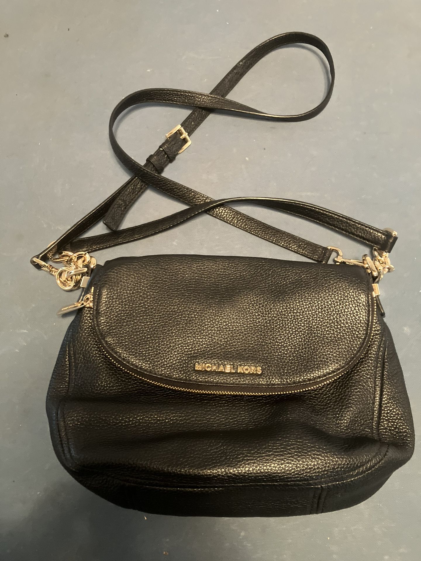 Authentic Michael Kors Purse Excellent Condition