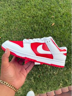 Nike Dunk Championship Red size 11M