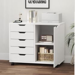 5 Drawer With Cabinet 