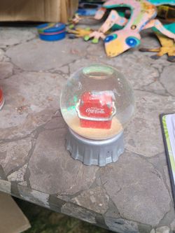 Coca-Cola Snow Globe Collectible