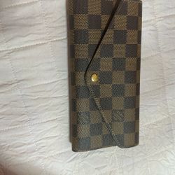 Louis Vuitton Sarah Wallet