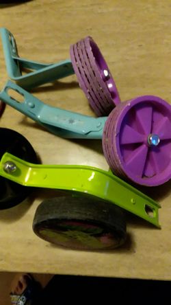 Training wheels for bikes
