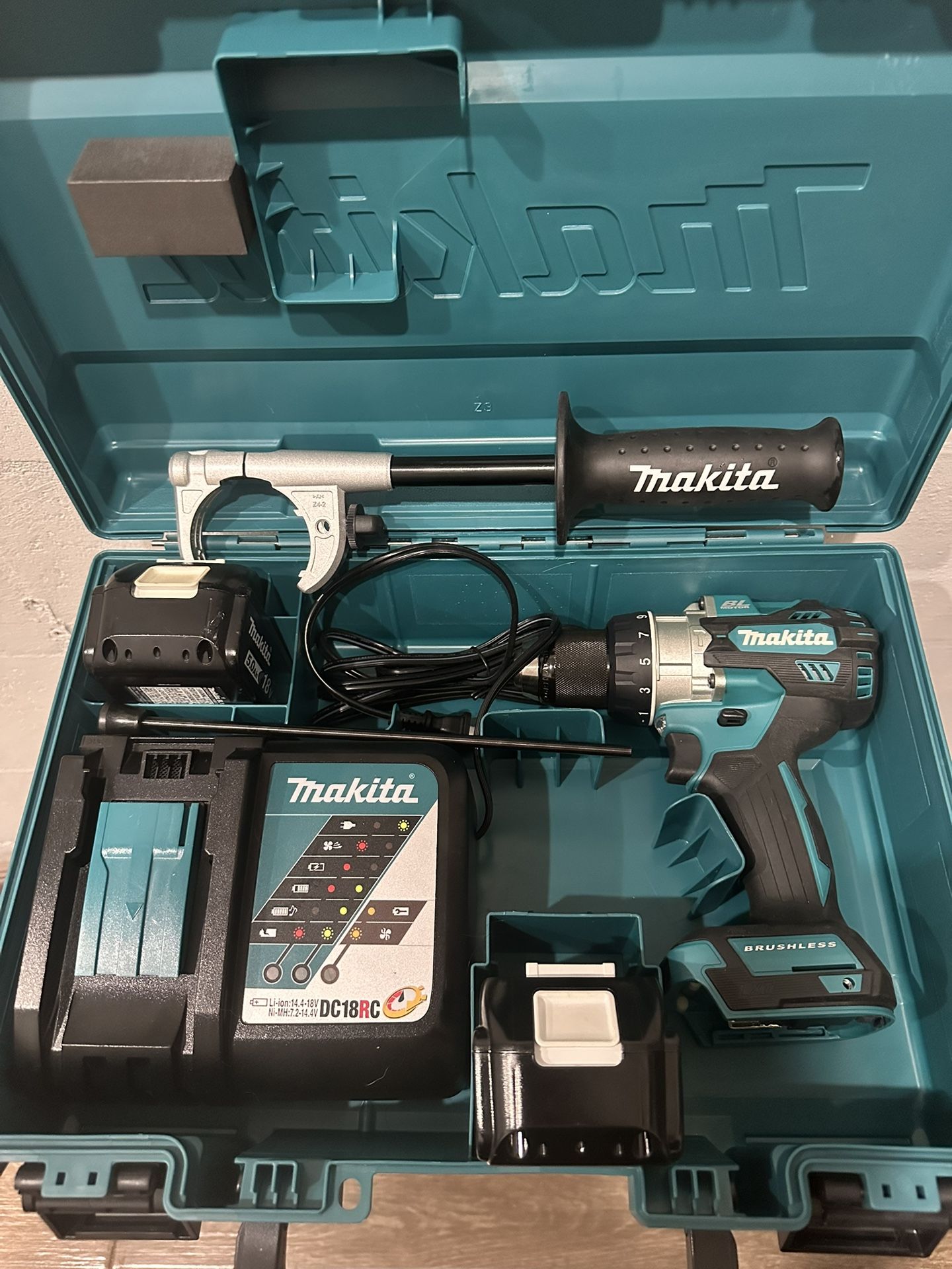 Makita XPH14T 18V LXT® Lithium-Ion Brushless Cordless 1/2" Hammer Driver-Drill Kit (5.0Ah) & (4.0Ah)