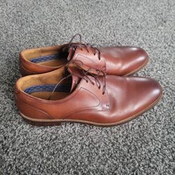 Florsheim Shoe Company Mens Size 10 13385NR-221 Leather Upper Textile Linnings Balance Man-Made Made in India