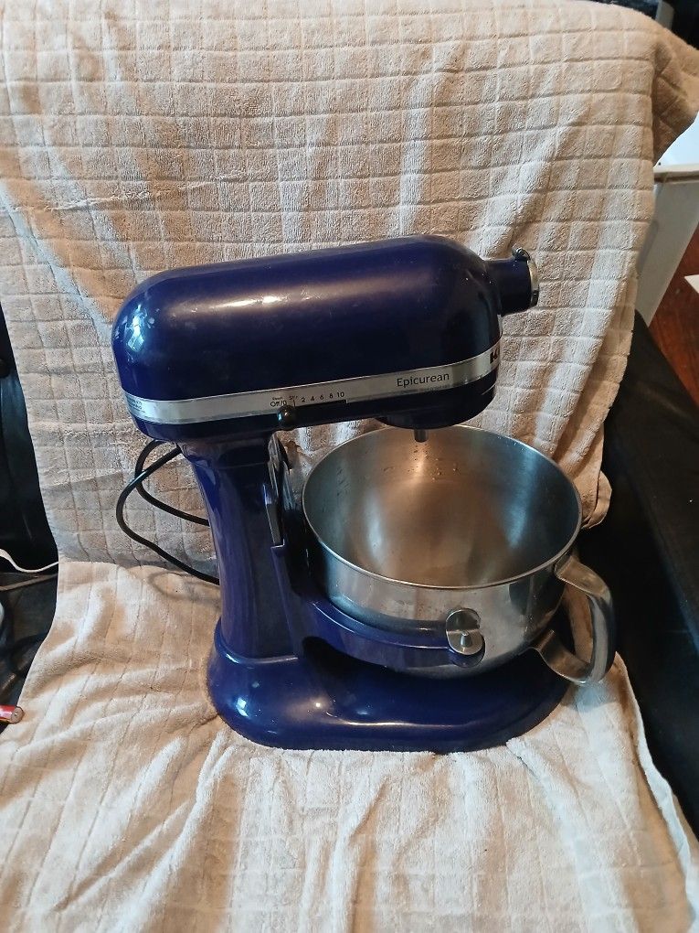 Kitchen Aid Mixer