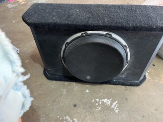 JL audio w6