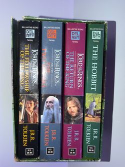J.R.R. Tolkien The Hobbit & Lord of the Rings 4 Book Box Set Ballantine Del Rey