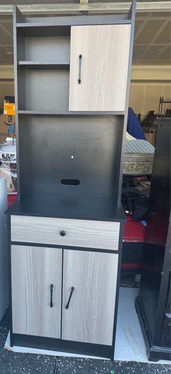 Kitchen gabinet