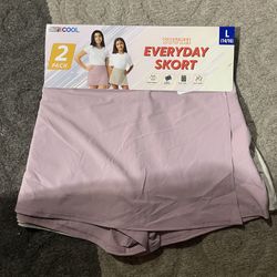 New - Girls Youth (2 Pack Skirts) Size: L 14/16)