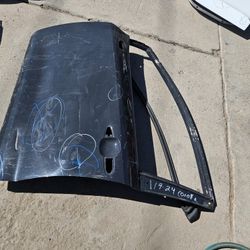 Toyota Corolla  Driver  Front Door Oem  20 To 25