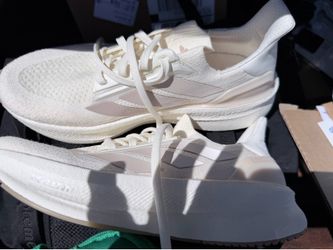 Women adidas shoes