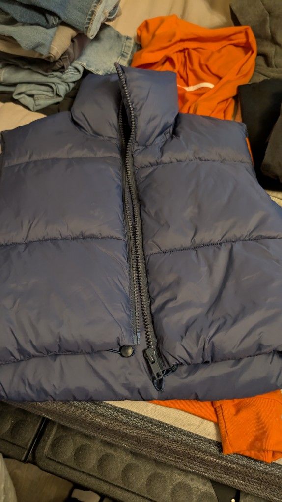 Blue Crop Puffer Vest