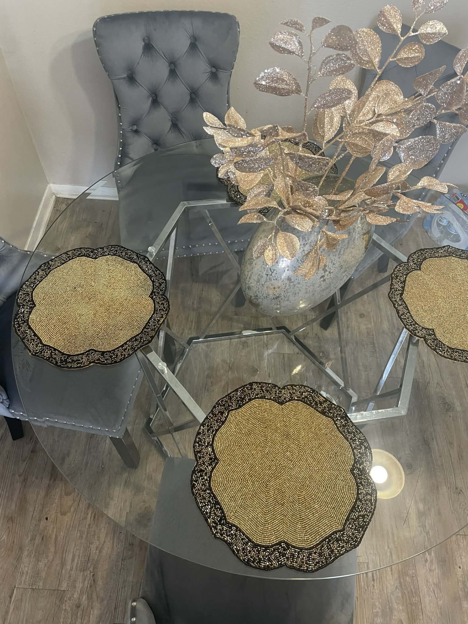 set comedor 4 sillas son nuevas $480