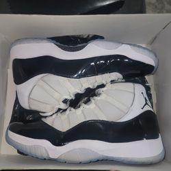 Air Jordan 11 Retro
"Concord 2018"