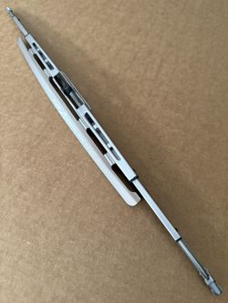 RAZO RZ550B JDM Wiper Blade, 22" > Aero/Alum; As NEW!