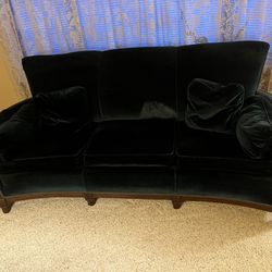 1930s Vintage Couch, Excellent Condition 