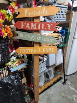 Decorative Sign Post