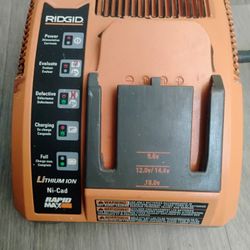 Ridgid  9-18 V  Battery Charger