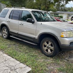 2002 Ford Explorer
