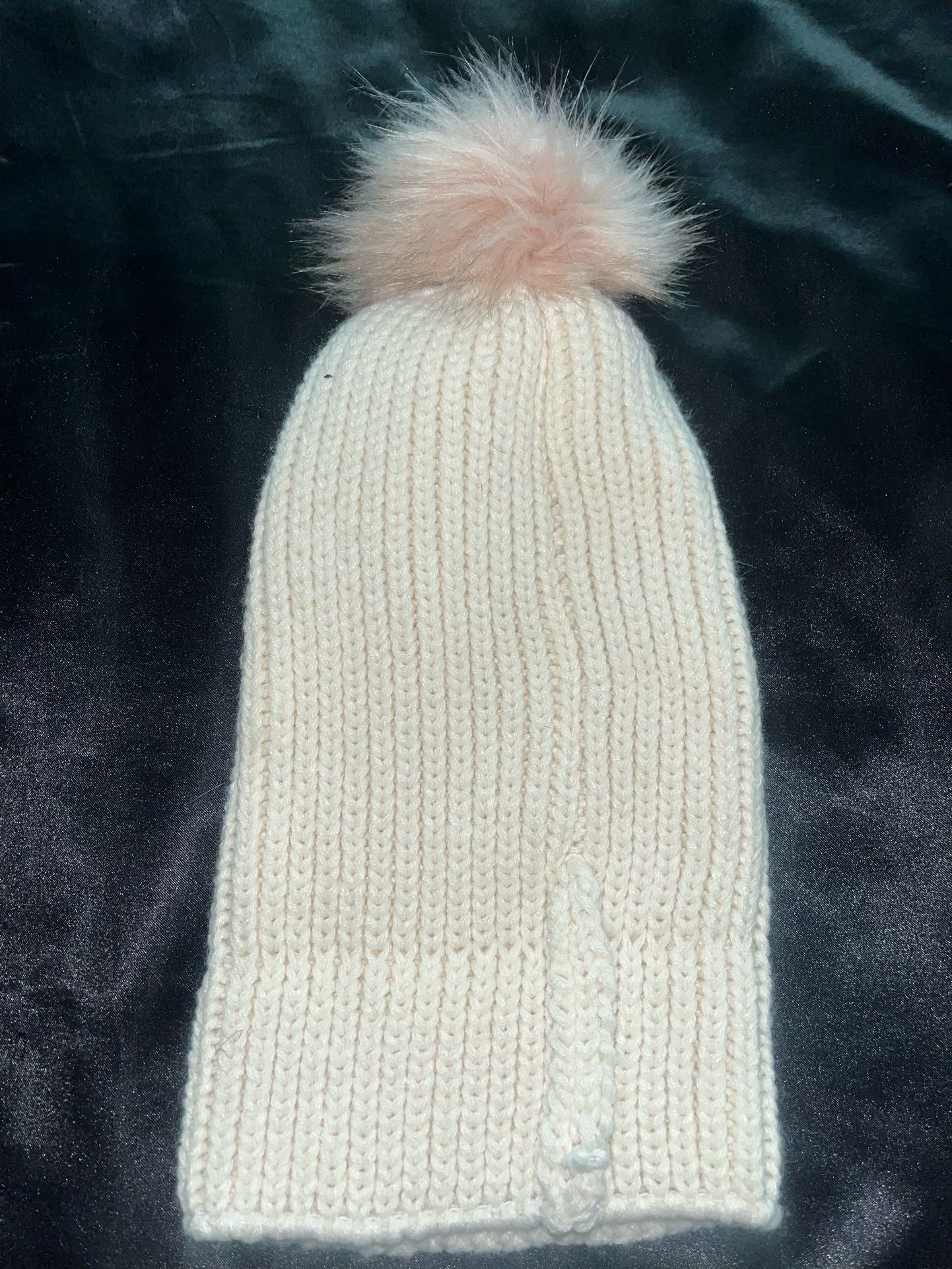 Steve Madden Knot Beanie 