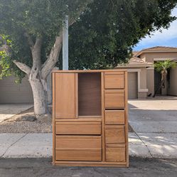 Free wooden dresser/cabinet