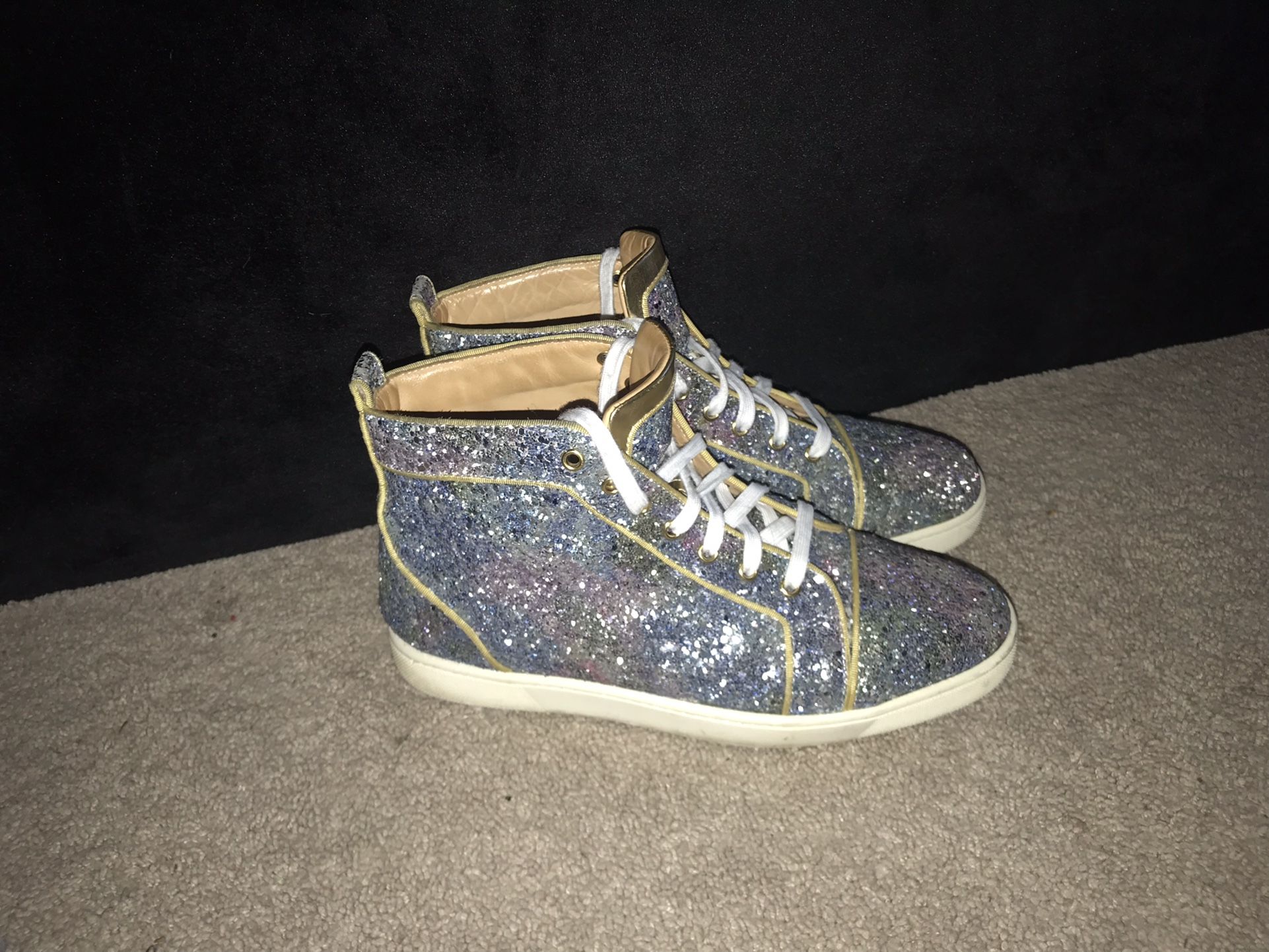 Christian Louboutin “aquarium” Size43 $250