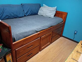 Twin bed
