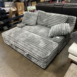 Thomasville Oversize Chair With Storage Ottoman