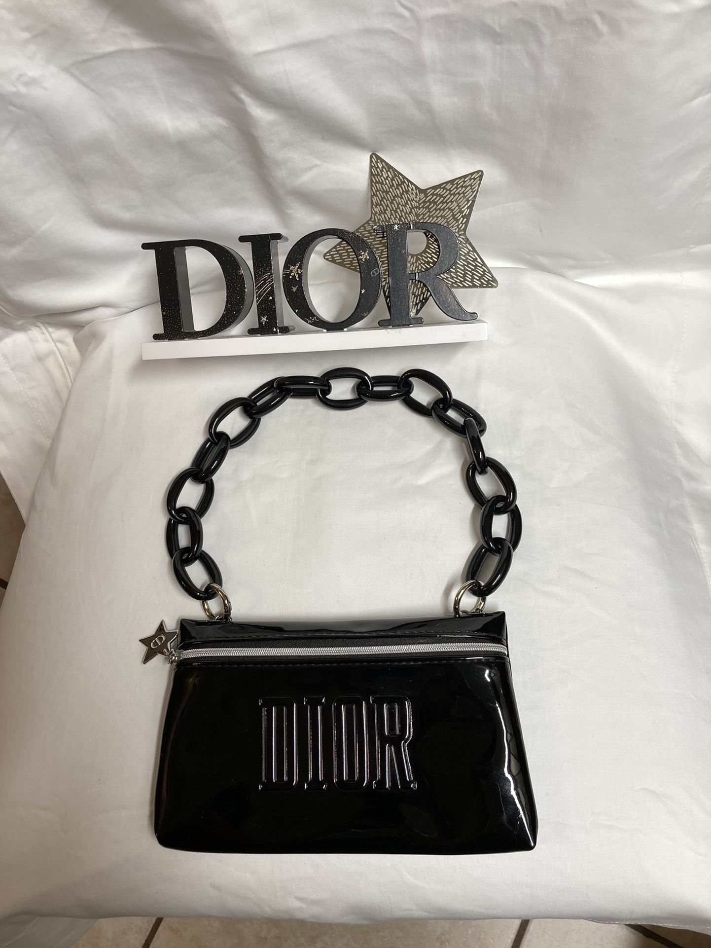 ❤️ Dior Cosmetic Bag On Chain