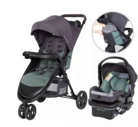 Sonar Cargo 3-Wheel Travel System with EZ-Lift-Desert Sage  Baby Trend 3-Wheel Stroller and Car Seat Combo with Optimal Storage.  Very good condition.
