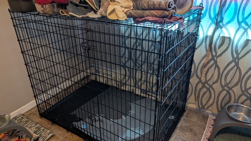 XL Heavy Duty Double Door Dog Crate 