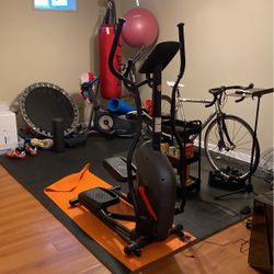 Schwinn 411 Compact Elliptical Machine