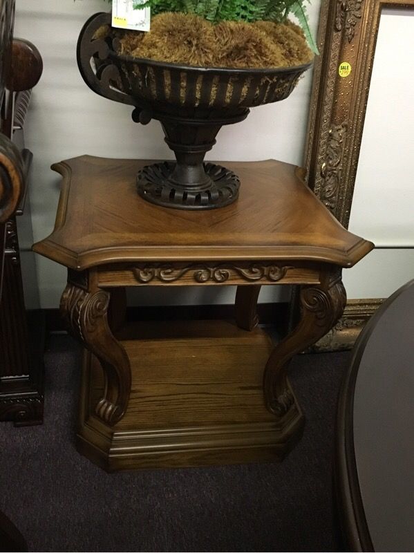 beautiful End Table on Clearance