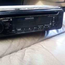 Panasonic Deck Three Different Amps Two 10-in Subs 