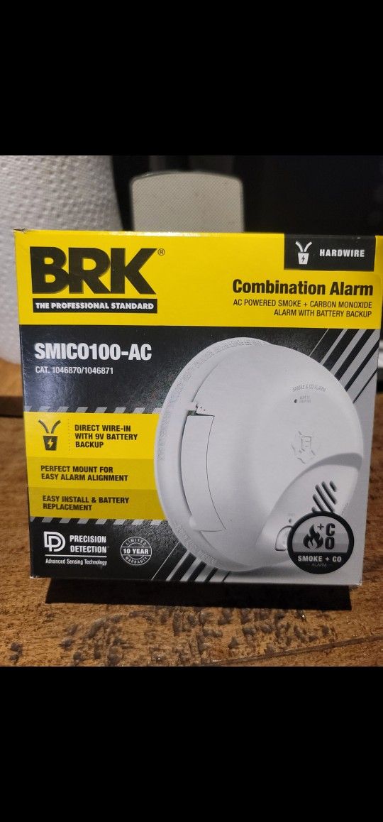 Smoke Detector Combo Battery/120 Volt