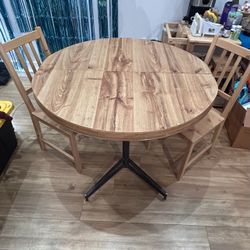 Table with 2 Chairs (Includes Table Extension)